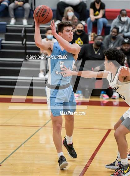 Thumbnail 2 in Mica Mountain vs Marcos de Niza (MLK Dream Classic) photogallery.