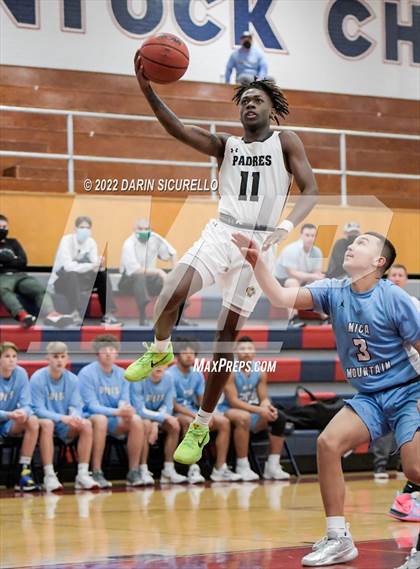 Thumbnail 2 in Mica Mountain vs Marcos de Niza (MLK Dream Classic) photogallery.