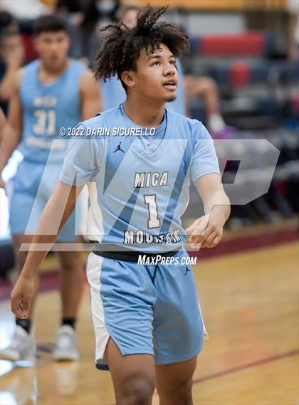 Thumbnail 1 in Mica Mountain vs Marcos de Niza (MLK Dream Classic) photogallery.