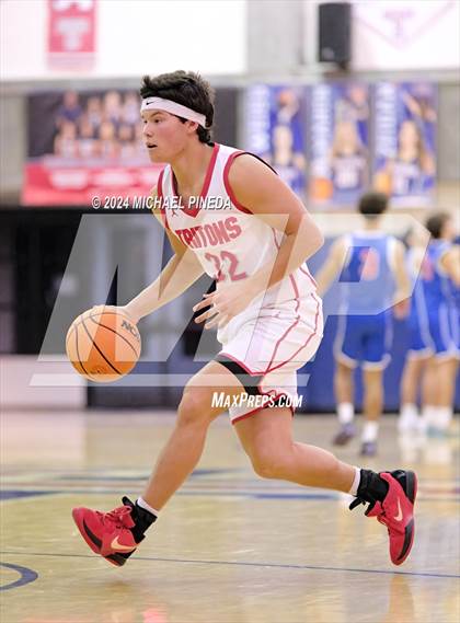 Thumbnail 3 in San Clemente vs Los Alamitos (Orange County North/South Challenge) photogallery.
