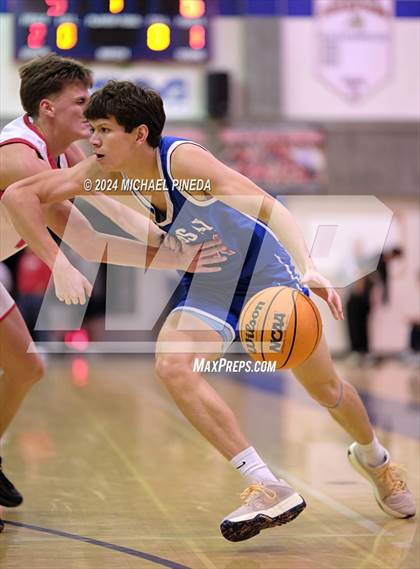 Thumbnail 3 in San Clemente vs Los Alamitos (Orange County North/South Challenge) photogallery.