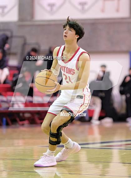 Thumbnail 1 in San Clemente vs Los Alamitos (Orange County North/South Challenge) photogallery.