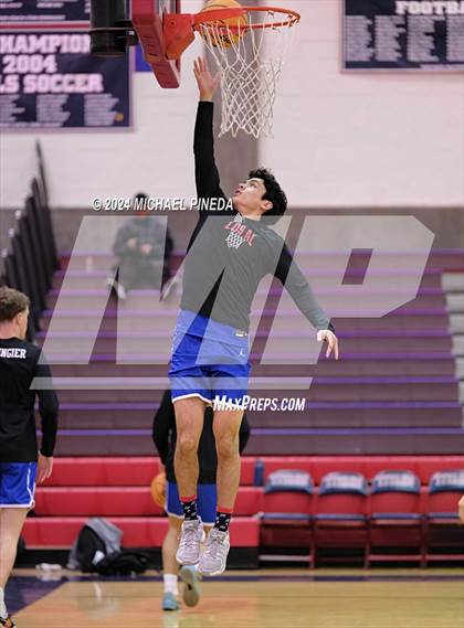 Thumbnail 1 in San Clemente vs Los Alamitos (Orange County North/South Challenge) photogallery.