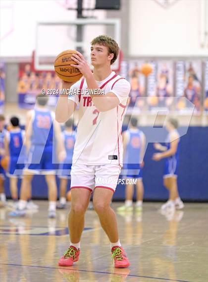 Thumbnail 2 in San Clemente vs Los Alamitos (Orange County North/South Challenge) photogallery.