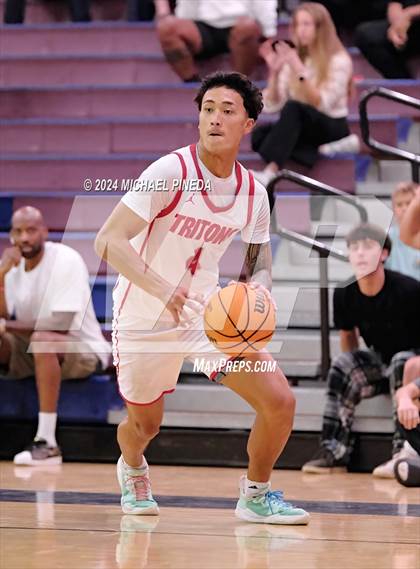 Thumbnail 3 in San Clemente vs Los Alamitos (Orange County North/South Challenge) photogallery.