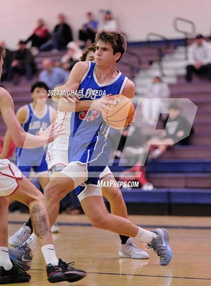 Thumbnail 3 in San Clemente vs Los Alamitos (Orange County North/South Challenge) photogallery.