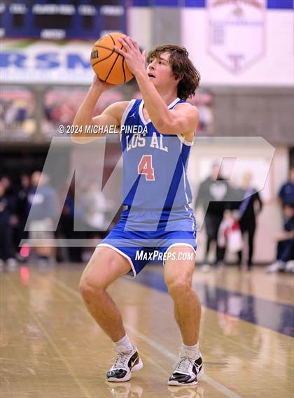 Thumbnail 3 in San Clemente vs Los Alamitos (Orange County North/South Challenge) photogallery.