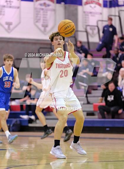 Thumbnail 3 in San Clemente vs Los Alamitos (Orange County North/South Challenge) photogallery.