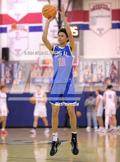 Thumbnail 2 in San Clemente vs Los Alamitos (Orange County North/South Challenge) photogallery.