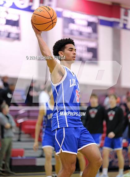 Thumbnail 2 in San Clemente vs Los Alamitos (Orange County North/South Challenge) photogallery.