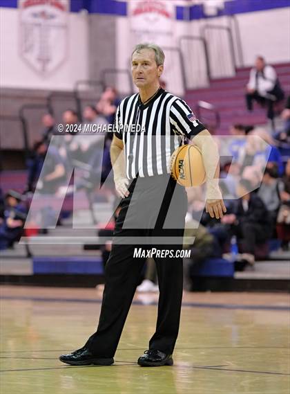 Thumbnail 1 in San Clemente vs Los Alamitos (Orange County North/South Challenge) photogallery.