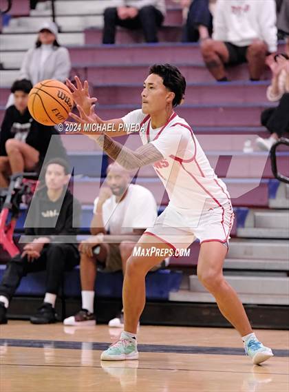 Thumbnail 2 in San Clemente vs Los Alamitos (Orange County North/South Challenge) photogallery.