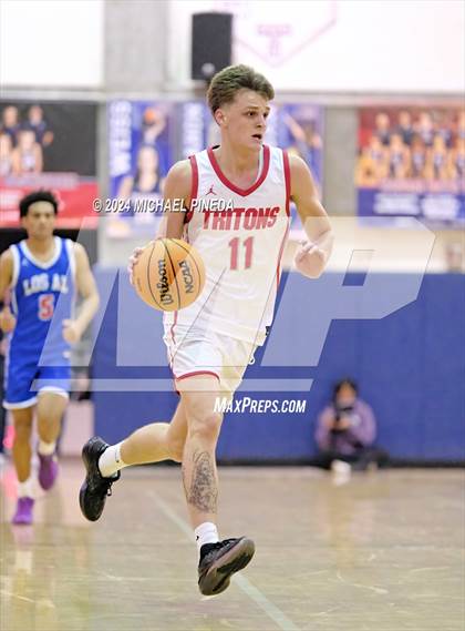 Thumbnail 2 in San Clemente vs Los Alamitos (Orange County North/South Challenge) photogallery.