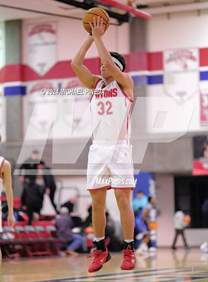 Thumbnail 2 in San Clemente vs Los Alamitos (Orange County North/South Challenge) photogallery.