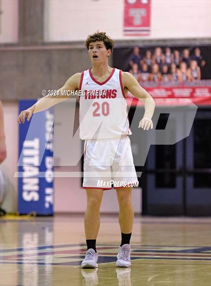 Thumbnail 1 in San Clemente vs Los Alamitos (Orange County North/South Challenge) photogallery.