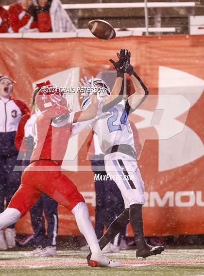 Thumbnail 2 in Sky View vs Crimson Cliffs (UHSAA 4A Semifinal) photogallery.