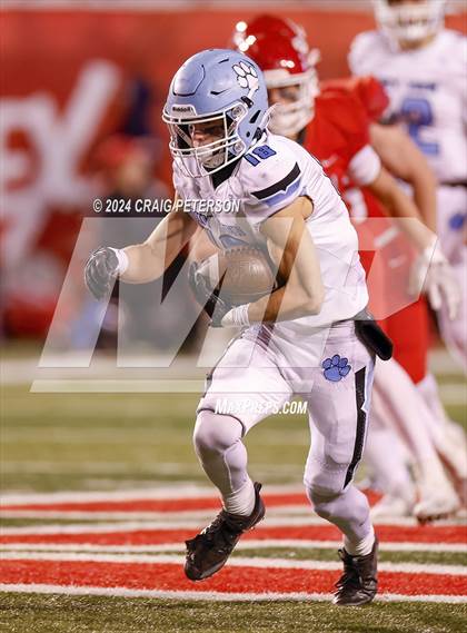 Thumbnail 3 in Sky View vs Crimson Cliffs (UHSAA 4A Semifinal) photogallery.