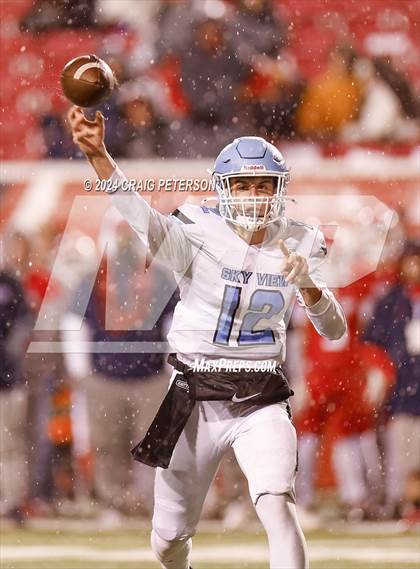 Thumbnail 1 in Sky View vs Crimson Cliffs (UHSAA 4A Semifinal) photogallery.