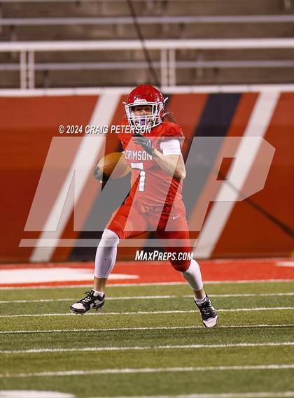 Thumbnail 3 in Sky View vs Crimson Cliffs (UHSAA 4A Semifinal) photogallery.
