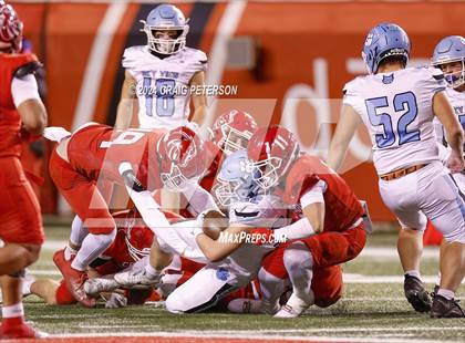 Thumbnail 2 in Sky View vs Crimson Cliffs (UHSAA 4A Semifinal) photogallery.