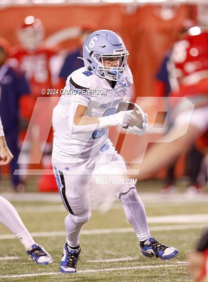 Thumbnail 1 in Sky View vs Crimson Cliffs (UHSAA 4A Semifinal) photogallery.