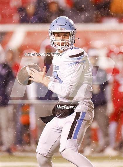 Thumbnail 1 in Sky View vs Crimson Cliffs (UHSAA 4A Semifinal) photogallery.