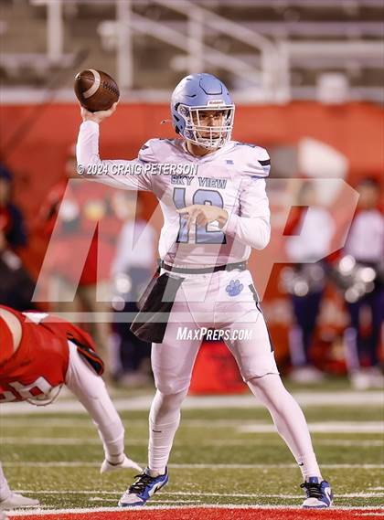 Thumbnail 3 in Sky View vs Crimson Cliffs (UHSAA 4A Semifinal) photogallery.