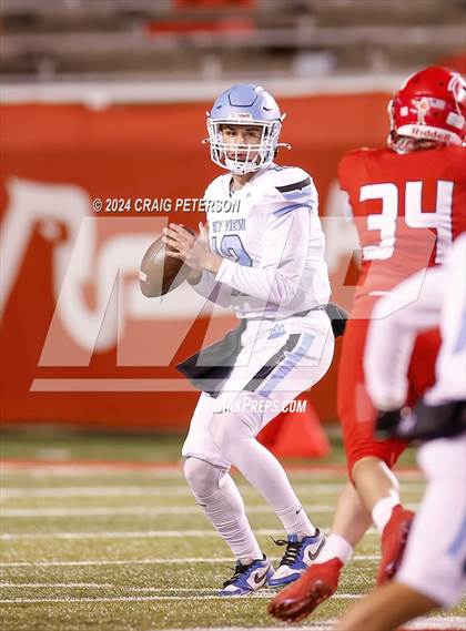 Thumbnail 3 in Sky View vs Crimson Cliffs (UHSAA 4A Semifinal) photogallery.