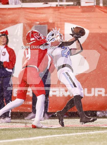 Thumbnail 3 in Sky View vs Crimson Cliffs (UHSAA 4A Semifinal) photogallery.