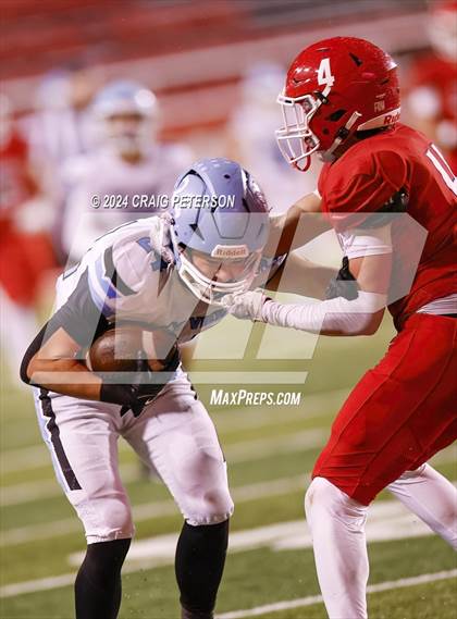 Thumbnail 2 in Sky View vs Crimson Cliffs (UHSAA 4A Semifinal) photogallery.