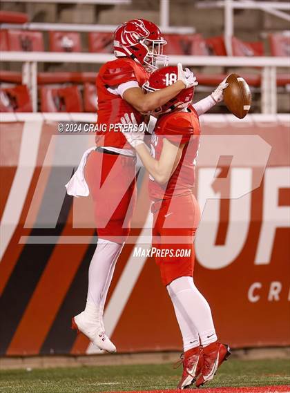 Thumbnail 2 in Sky View vs Crimson Cliffs (UHSAA 4A Semifinal) photogallery.