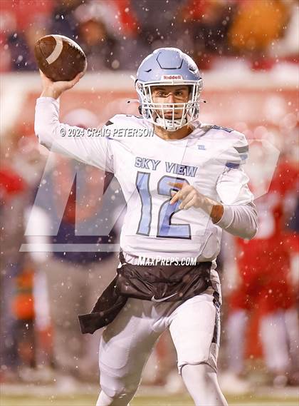 Thumbnail 3 in Sky View vs Crimson Cliffs (UHSAA 4A Semifinal) photogallery.