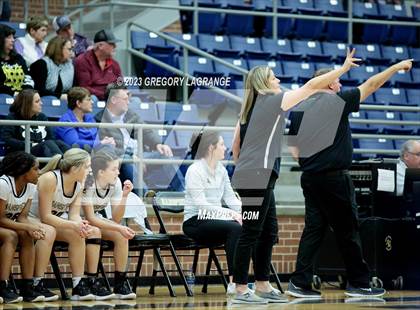 Thumbnail 1 in MacArthur vs Mansfield photogallery.