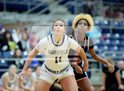 Thumbnail 2 in MacArthur vs Mansfield photogallery.