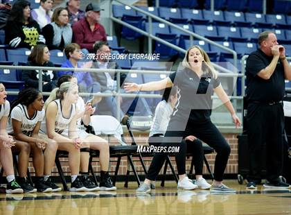 Thumbnail 2 in MacArthur vs Mansfield photogallery.