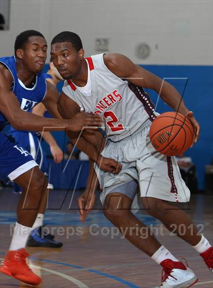 Thumbnail 3 in Lee Academy vs St. John's Northwestern Military Academy photogallery.