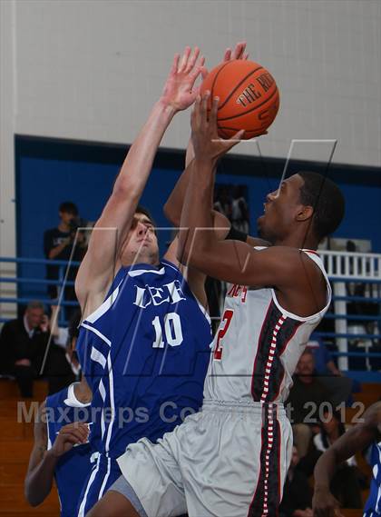 Thumbnail 1 in Lee Academy vs St. John's Northwestern Military Academy photogallery.