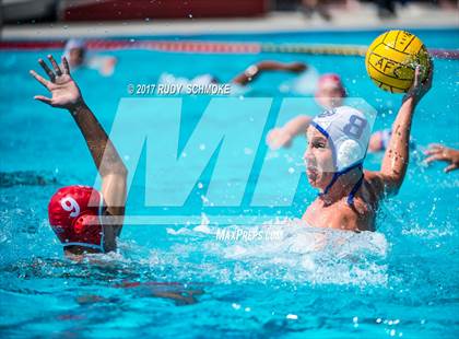 Thumbnail 2 in Temescal Canyon vs. Cathedral Catholic photogallery.