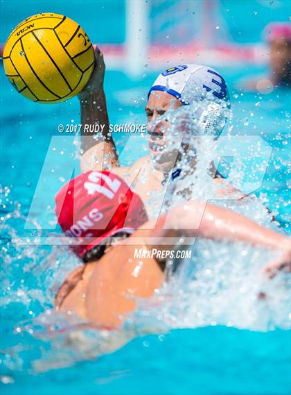 Thumbnail 2 in Temescal Canyon vs. Cathedral Catholic photogallery.