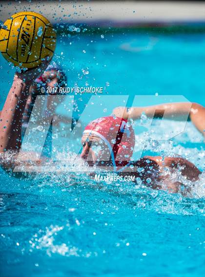 Thumbnail 3 in Temescal Canyon vs. Cathedral Catholic photogallery.