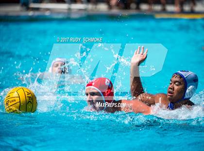 Thumbnail 2 in Temescal Canyon vs. Cathedral Catholic photogallery.