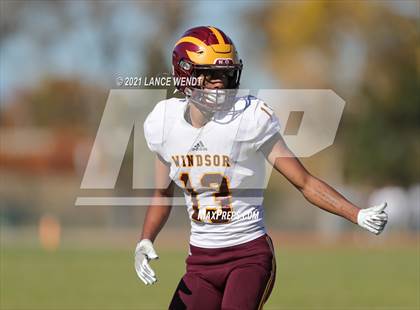 Thumbnail 1 in Bear Creek vs. Windsor (CHSAA 4A First Round Playoff) photogallery.
