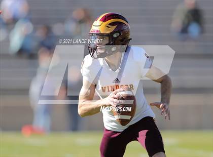 Thumbnail 2 in Bear Creek vs. Windsor (CHSAA 4A First Round Playoff) photogallery.