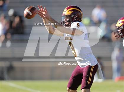 Thumbnail 2 in Bear Creek vs. Windsor (CHSAA 4A First Round Playoff) photogallery.