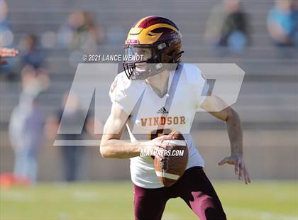 Thumbnail 3 in Bear Creek vs. Windsor (CHSAA 4A First Round Playoff) photogallery.