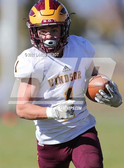 Thumbnail 2 in Bear Creek vs. Windsor (CHSAA 4A First Round Playoff) photogallery.