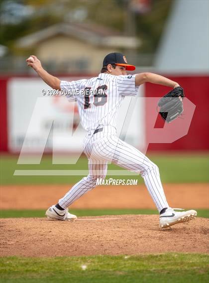 Thumbnail 2 in Lewisburg vs. B.R. Catholic photogallery.