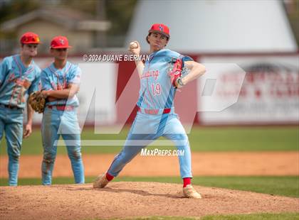 Thumbnail 2 in Lewisburg vs. B.R. Catholic photogallery.