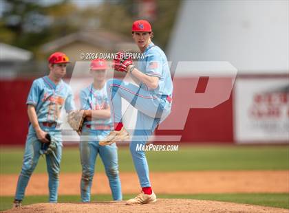 Thumbnail 2 in Lewisburg vs. B.R. Catholic photogallery.