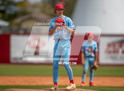 Thumbnail 2 in Lewisburg vs. B.R. Catholic photogallery.